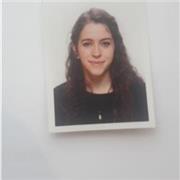 Doy clases ecónomicas de dibujo. También se me da bien la historia y la filosofía